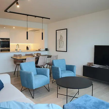 Near Sandy Beaches, Cleaning Included