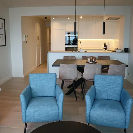 In For 4 Persons, Cleaning Included Apartment *